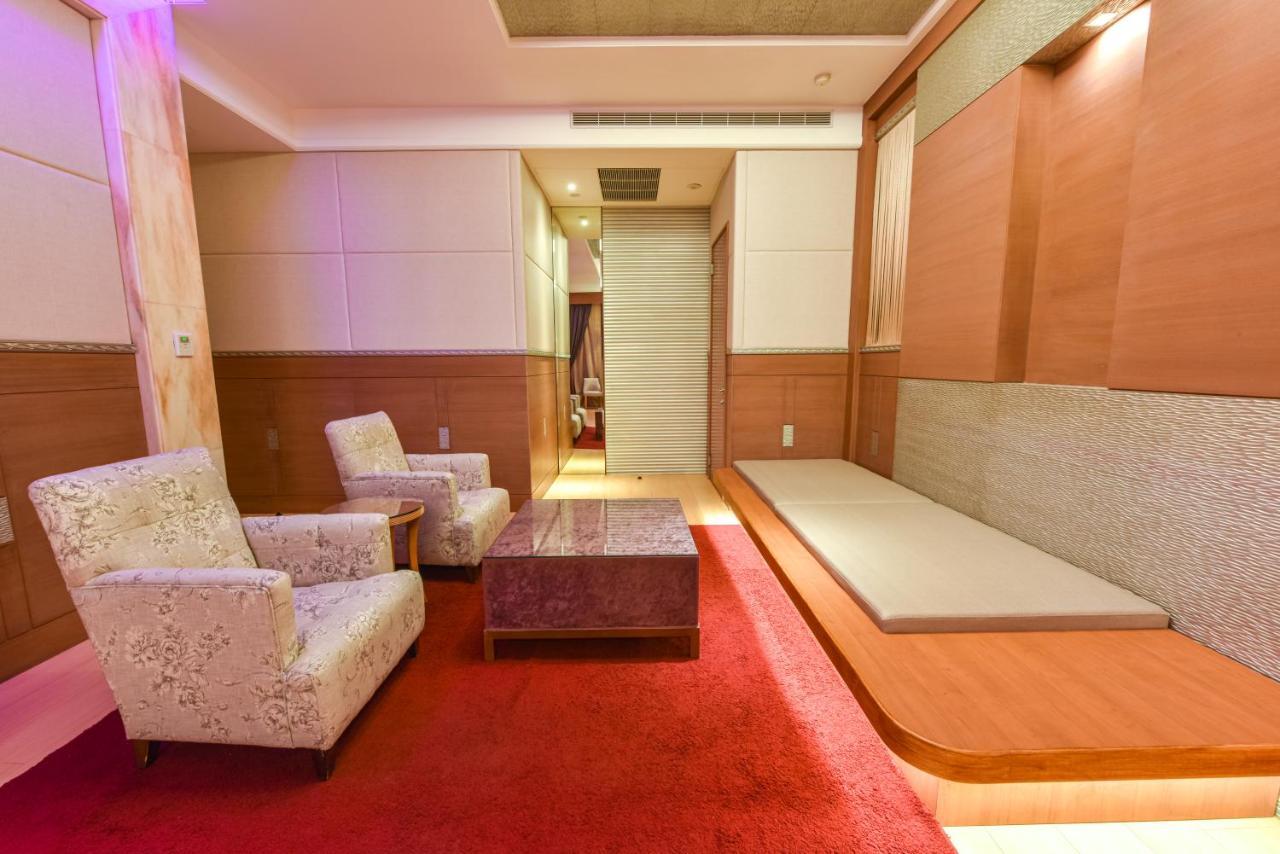 Purple Garden Motel 카오슝 외부 사진
