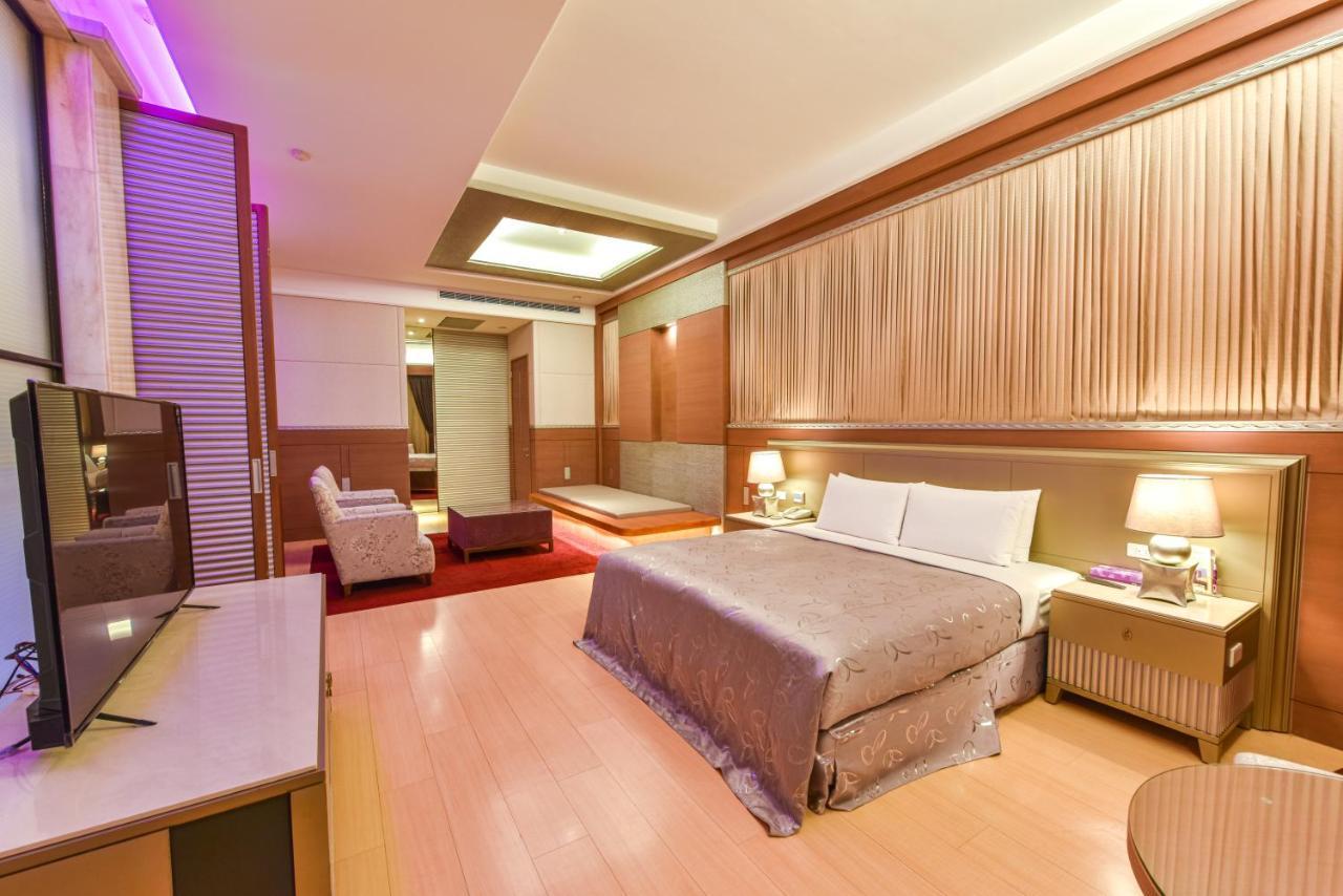 Purple Garden Motel 카오슝 외부 사진
