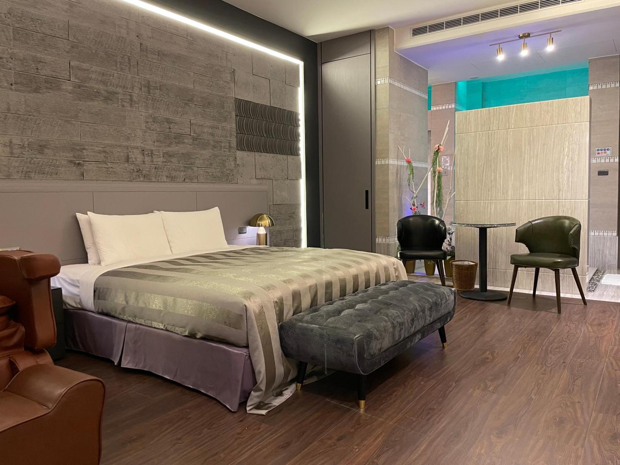 Purple Garden Motel 카오슝 외부 사진